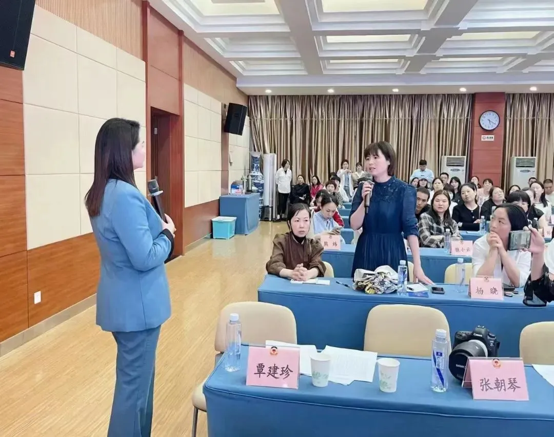 公益|  自动自发携手市政协家庭指导委员工作室举办主题讲座！