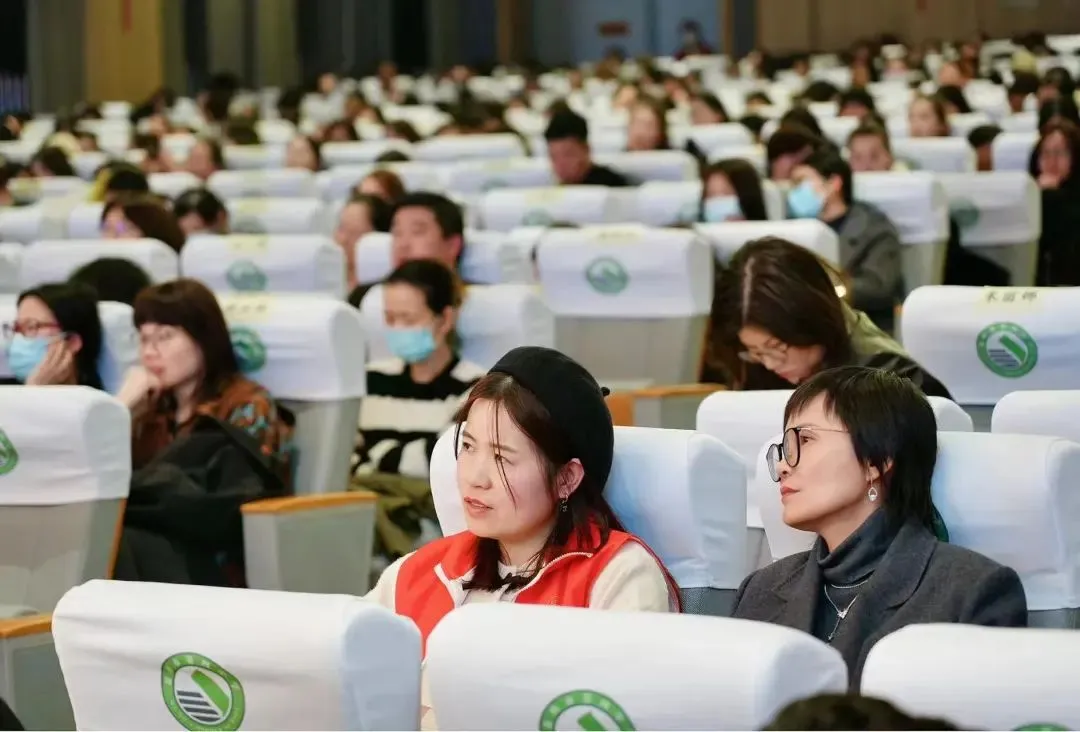 公益丨家长学分制公益专题讲座
