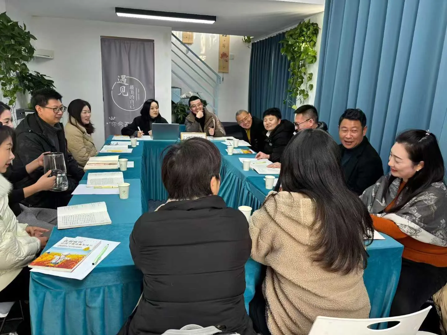 2025年成都市温江区自动自发工作室-首场公益读书会圆满举办