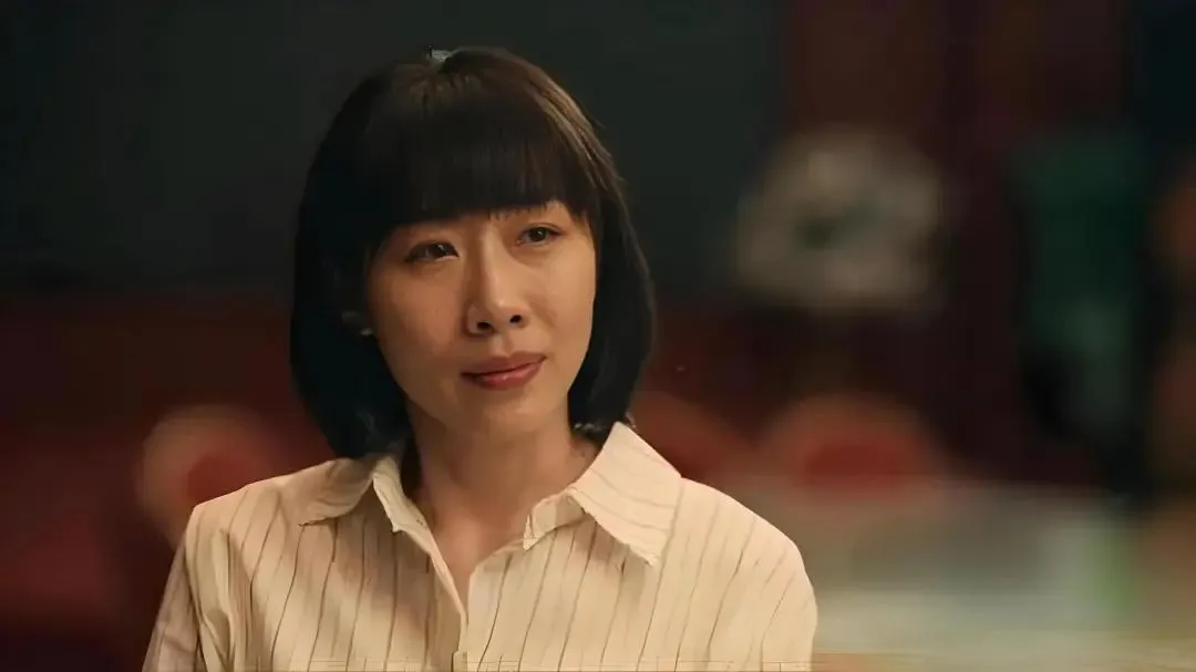 “饿鼠效应”害惨我全家！女儿抑郁痊愈后，我终于醒悟：最愚蠢的教育，就是让抑郁孩子保持“饥饿感”